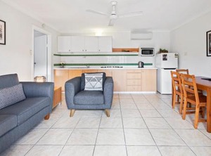 Arlia Sands | Torquay