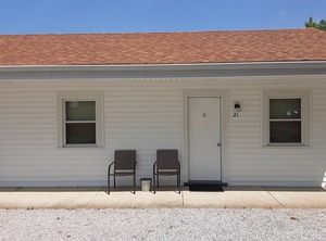 Cottage Located Gotl Strip | Geneva-on-the-Lake