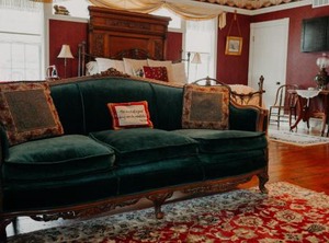 Aurora Staples Inn | Stillwater