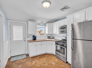 Beach Bungalow Block | Manasquan
