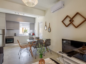 Azure Villa | Nopigia