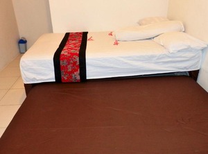 Backpacker Barat | Goris