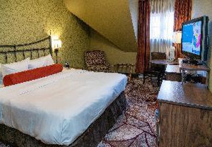Banff Caribou Lodge | Banff