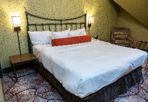 Banff Caribou Lodge | Banff