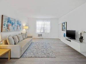 Apt Beach | Miami Beach