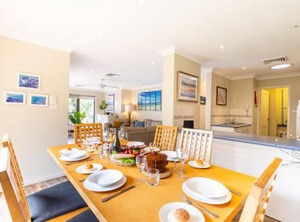 Gowrie Ave Bay Parklands Grevillia | Nelson Bay