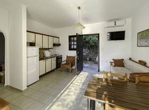 Bayview | Almyros