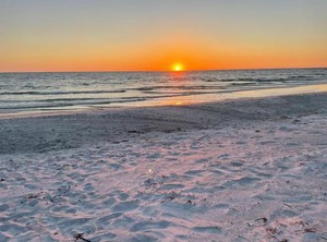 Beach Breeze Hideaway | Holmes Beach