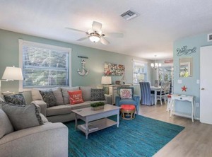 Beach Breeze Hideaway | Holmes Beach