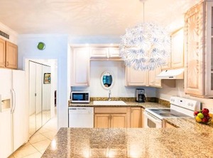 Beach At Island Pine Villas Blv | Seven Mile Beach
