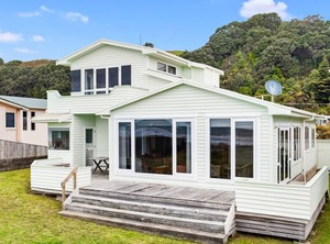 Beach Side Holiday | Ohope
