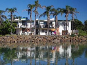 Beachfront Willow Street | Crescent Head