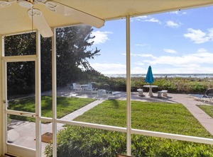 Outrigger Longboat Key | Whitney Beach