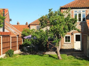 Cottage | Briston
