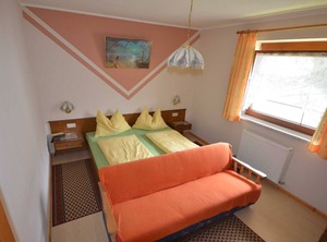Haus Marchegg | Buch in Tirol