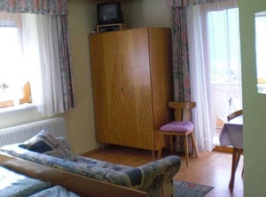 Haus Marchegg | Buch in Tirol