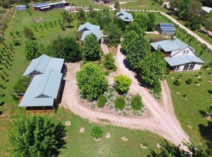 Beechworth Cedar Cottages Cottage Town | Beechworth