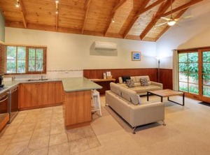 Beechworth Cedar Cottages Cottage Town | Beechworth