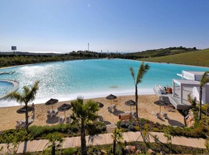 Alcazaba Lagoon | Casares