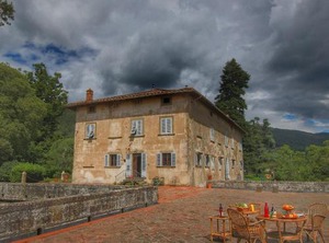 Cottage Wing Of Vineyard Estate | Petrognano
