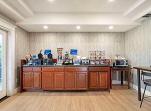 Cedar Inn | Altaville