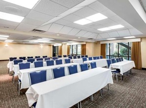 Provo University Inn | Carterville