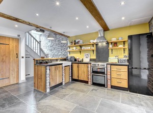 Beudy Tanllan | Machynlleth