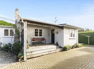 Bijoux Beach Cottage | Waikanae