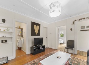 Bijoux Beach Cottage | Waikanae