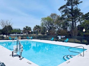Quality Inn Suites Sneads North Topsail Beach | Sneads Ferry
