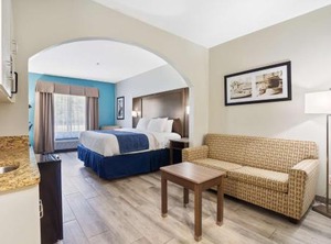 Quality Inn Suites Sneads North Topsail Beach | Sneads Ferry