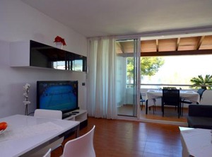 Apartamento Con Piscina | Alcudia