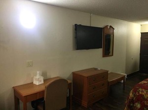 Briarwood Inn | Pine Bluff
