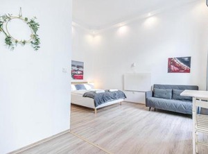 Stays | Neulerchenfeld