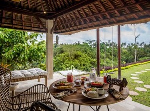 Bubble Hotel Ubud | Tampaksiring