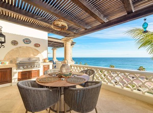 The Beachfront Club | Buzzards