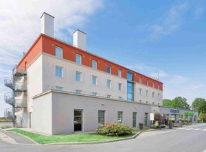 Campanile Aéroport Cdg Mesnil Amelot | Le Mesnil-Amelot