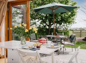 Candles Cottage | Cubert