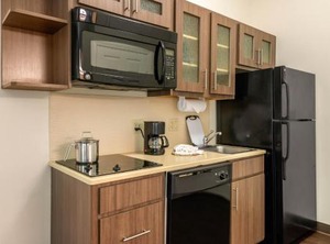 Candlewood Suites Fort Myers Sanibel Gateway Ihg Hotel | Biggar