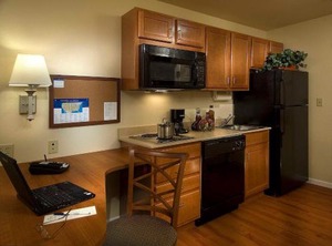 Candlewood Manassas Ihg Hotel | Lakeview