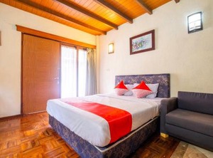 Oyo Rumah Kayu Cottage Syariah | Parongpong