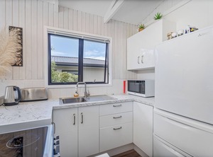 Captains Bach Cooks Holiday | Cooks Beach