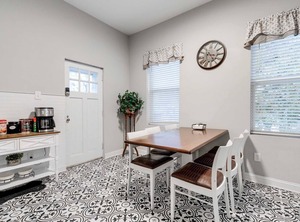 Located Carytown | Museum District