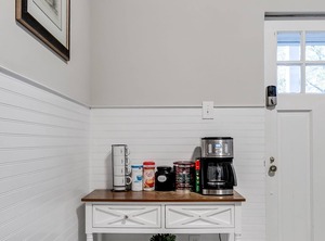 Located Carytown | Museum District