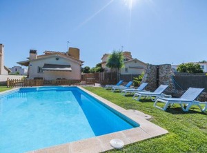 Casa Neus Bara | Roda de Bara