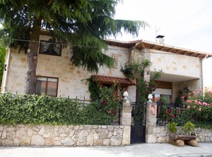 Casa Rural El Cedro People | Abejar