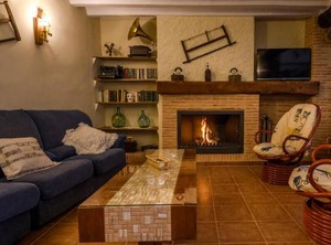 Casas Rurales De Vicorto People | Vicorto