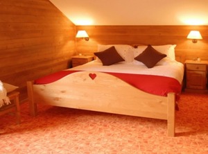 Chalet Savoyard Charm Unspoiled Surroundings Swimming | Mont-Saxonnex