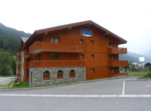 Lanslevillard Persons | Lanslevillard