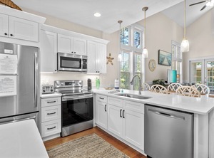 Beach Cottage Golf Carts Tram | Laurel Grove